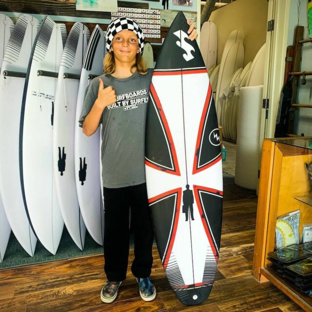 Stoked surfer reports: this just in >> 
"Hey there! I thought I would share A good shot of Jake ... the board is working great! He loves it. I tried to tag you on social media but got denied lol. So lame. But thank you guys for giving my boy a great product. He’s really stepped up his game on it. Cheers!"
—Robert
Jake is 10/5'0"/100lbs
5'2" x 17 1/4" x 2 1/8" 19.5L #procco2030surfboard